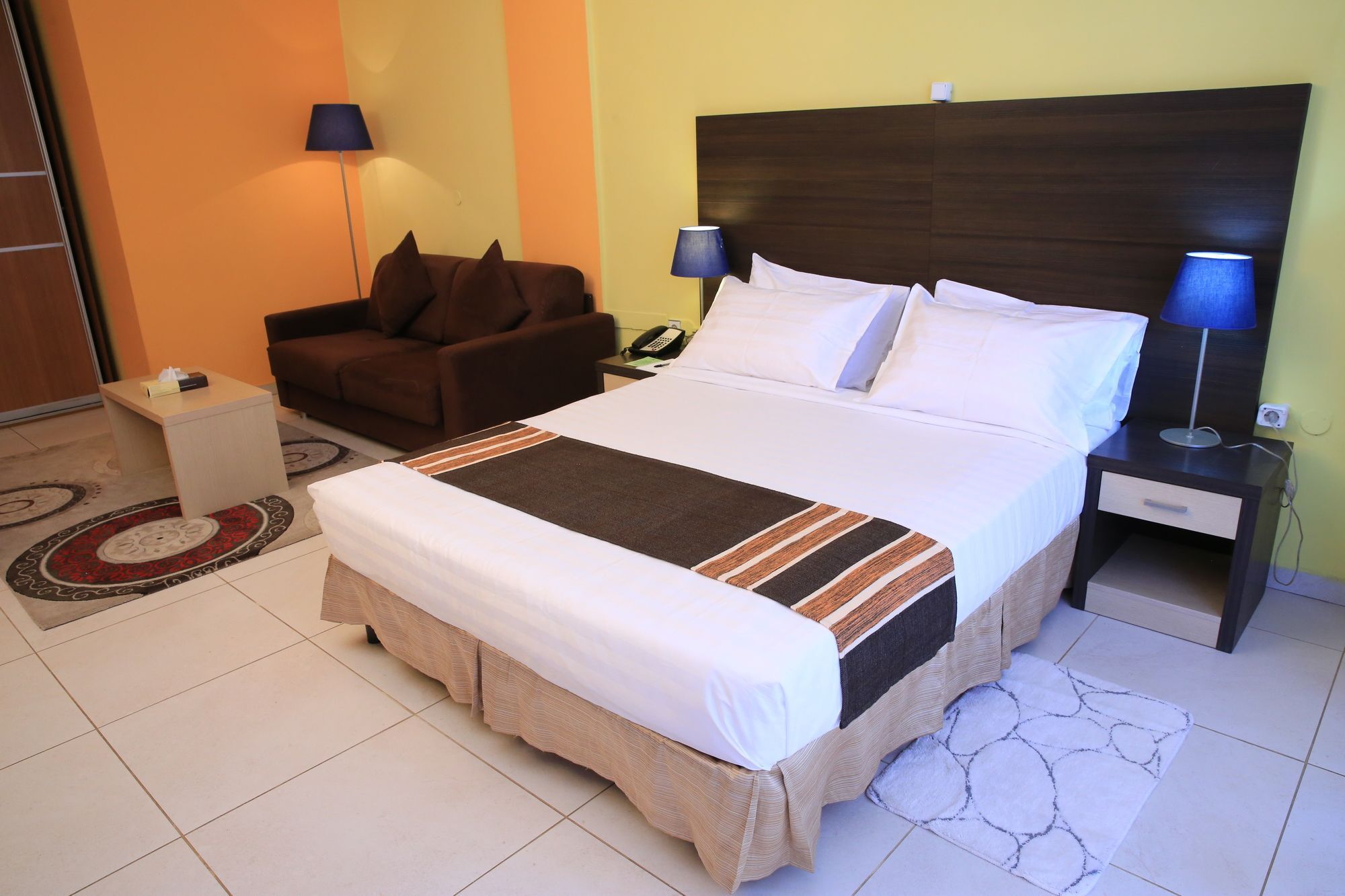 אדיס אבבה Reliance Hotel Apartment מראה חיצוני תמונה